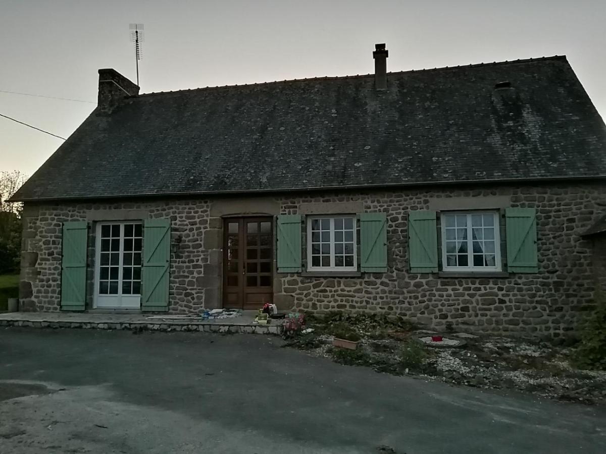 Gite De La Vairie Larchamp Exterior foto